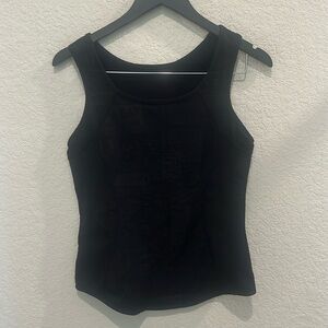 Lululemon sleeveless top Size 8